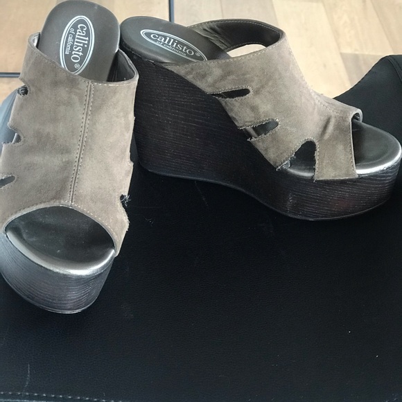 Callisto suede wedges size 38 - Picture 2 of 4